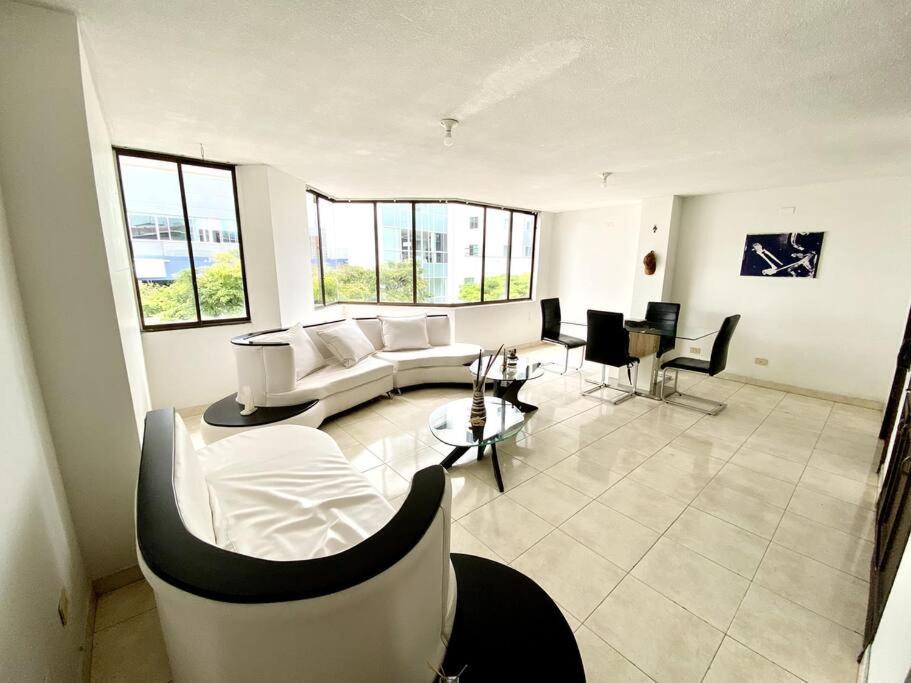 Апартаменти Apartamento Amoblado En Pinares Перейра Екстер'єр фото